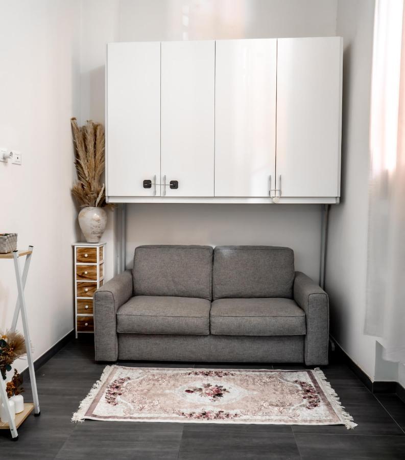 Charming Frescoed Loft Apartamento Bolonha Exterior foto